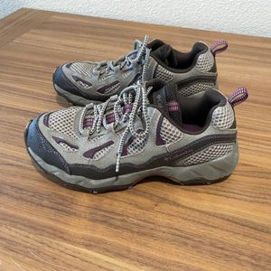 Columbia D Storm Womens Hiking Boot/Shoes - Size 8
